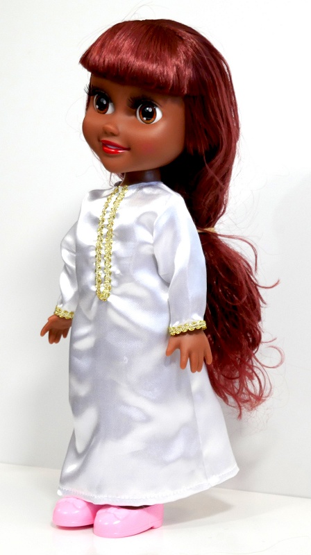 Poupée musulmane "Chifa" parlante - version africaine de luxe - Vêtement blanc